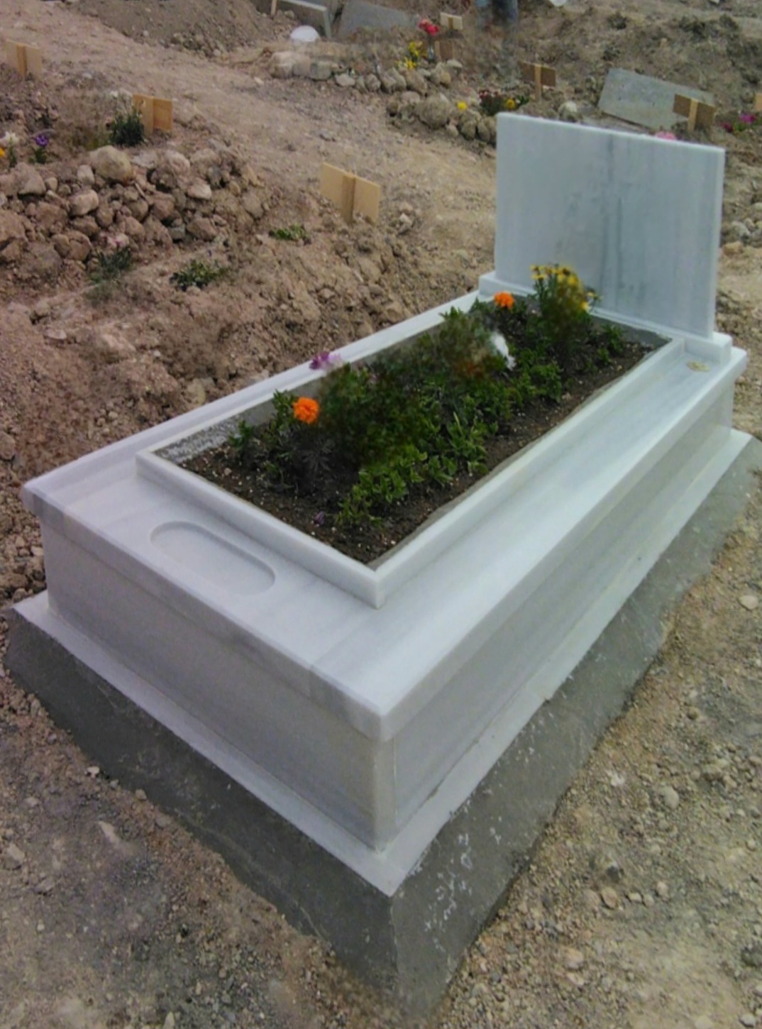 5 CM Tek Kişilik Mezar Taşları No 196