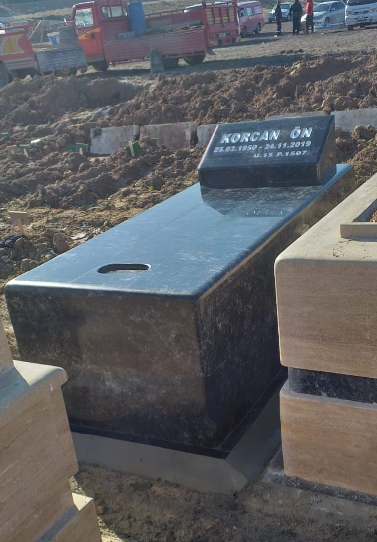 5 CM Tek Kişilik Mezar Taşları No 235